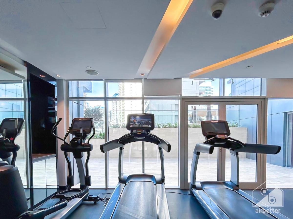 Luxury Stay At Damac Majestine With Balcony & Views Dubai Exterior photo